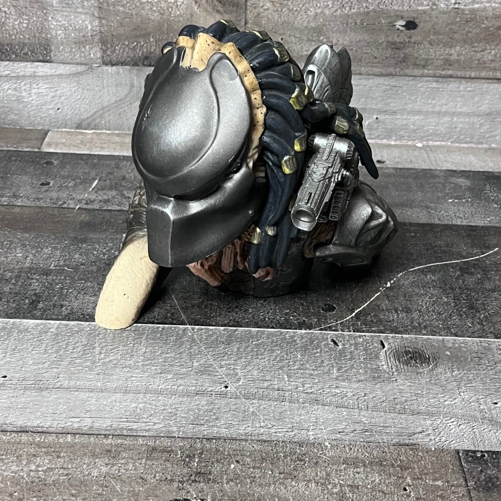 Diamond Select Toys Predator Vinyl Bust Bank 2015 Fox Sci-Fi Collectible Masked